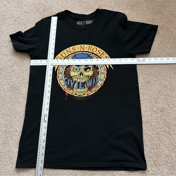 Guns N Roses Short Sleeve Graphic Tee - Picture 4 of 6